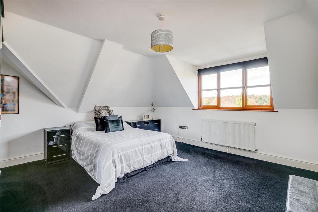 Additional image 8 of Chestnut Walk, Welwyn, AL6