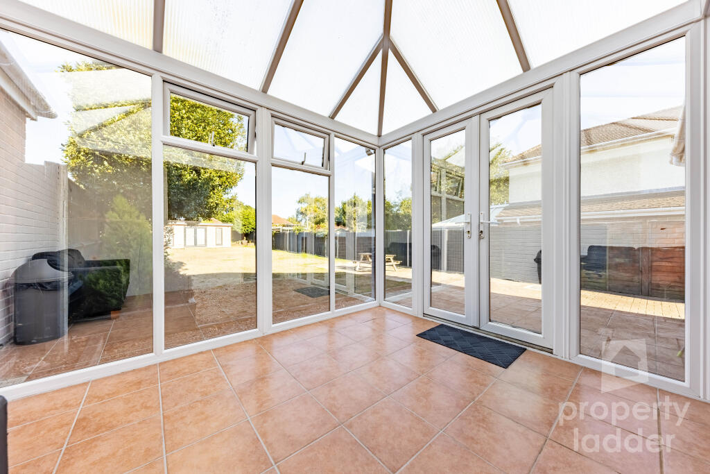 House in Broadland, Thorpe St Andrew - More