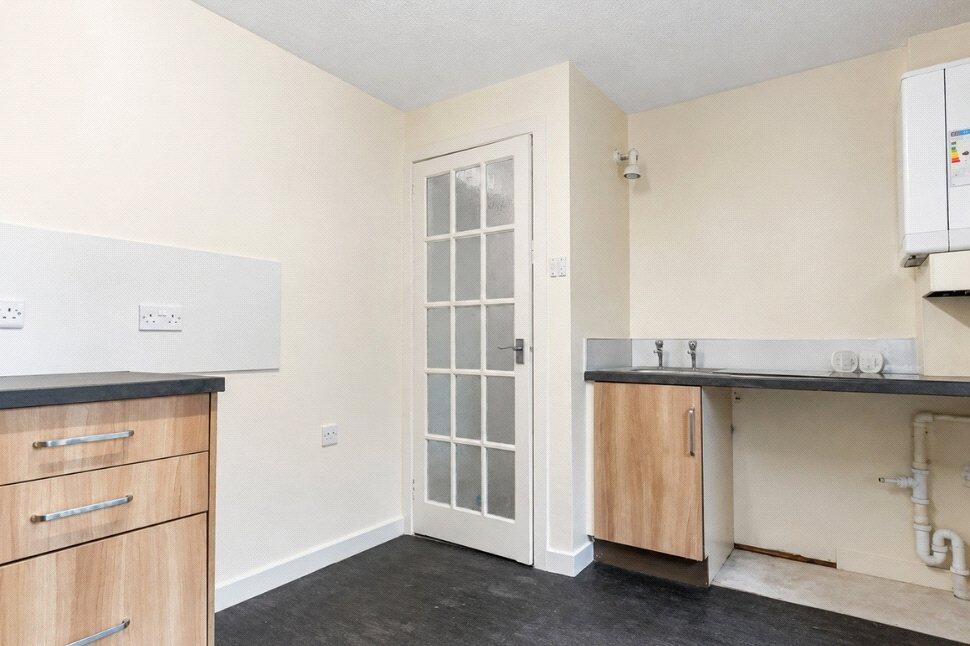 Apartment in Inverness - View 5