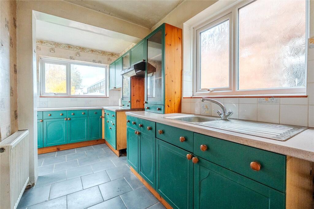 Stuart Street, Dunstable, Bedfordshire, LU6 photo 3