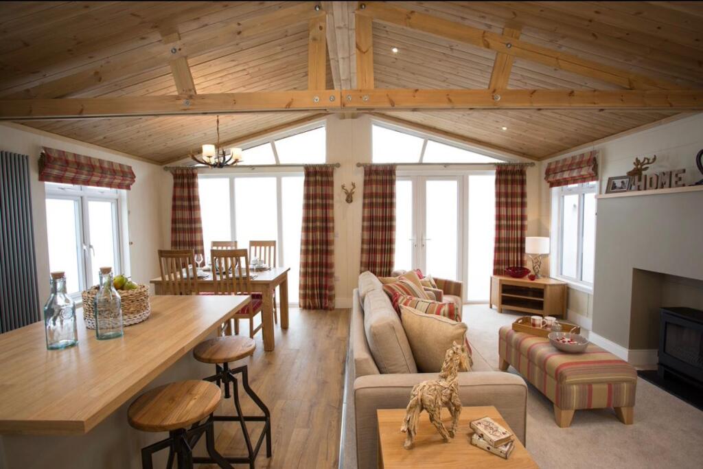 House in York - View 3