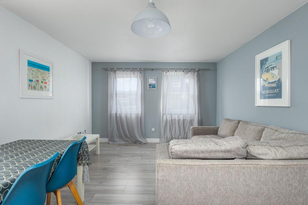 Apartment in Truro - View 4