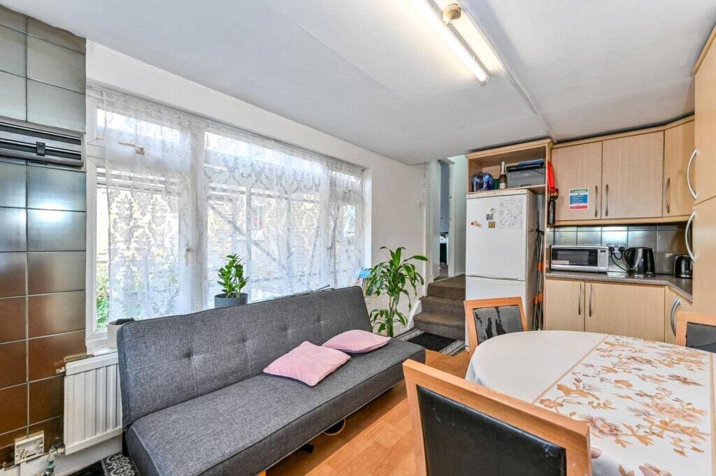 Caledonian Road, Islington, London, N7 - View 5