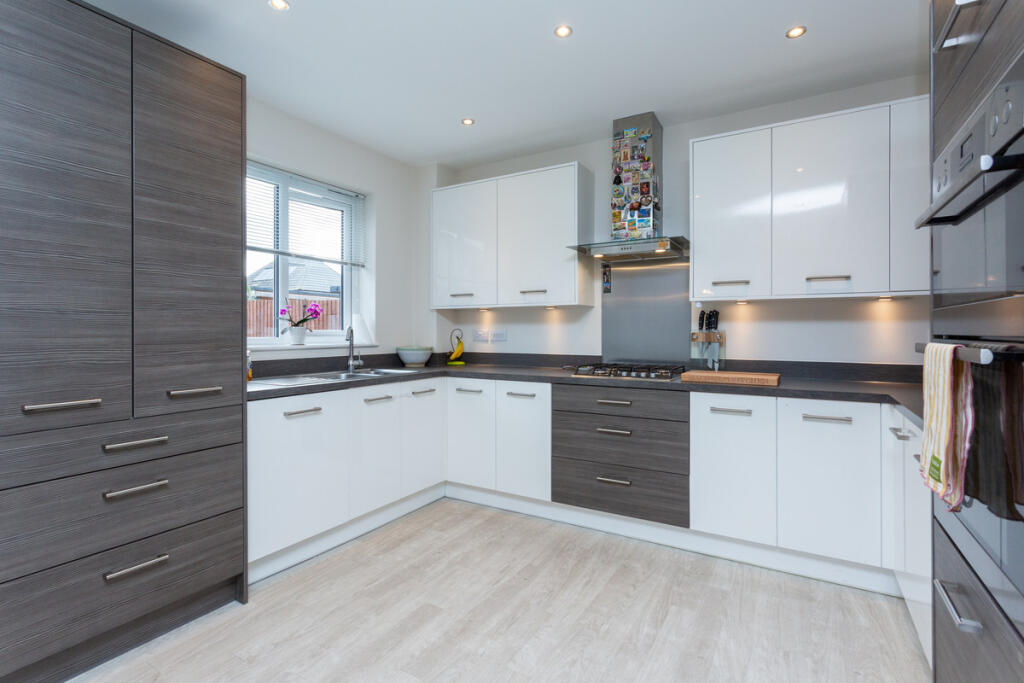 House in Preston - View 3