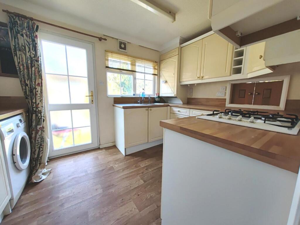 California country park homes, Finchampstead, Berkshire photo 3