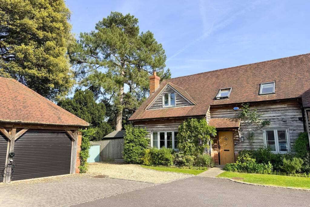 Main image of property: Oakley, Buckinghamshire
