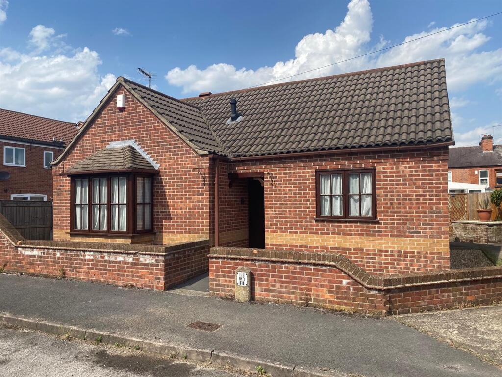 Main image of property: Boundary Court, Newark