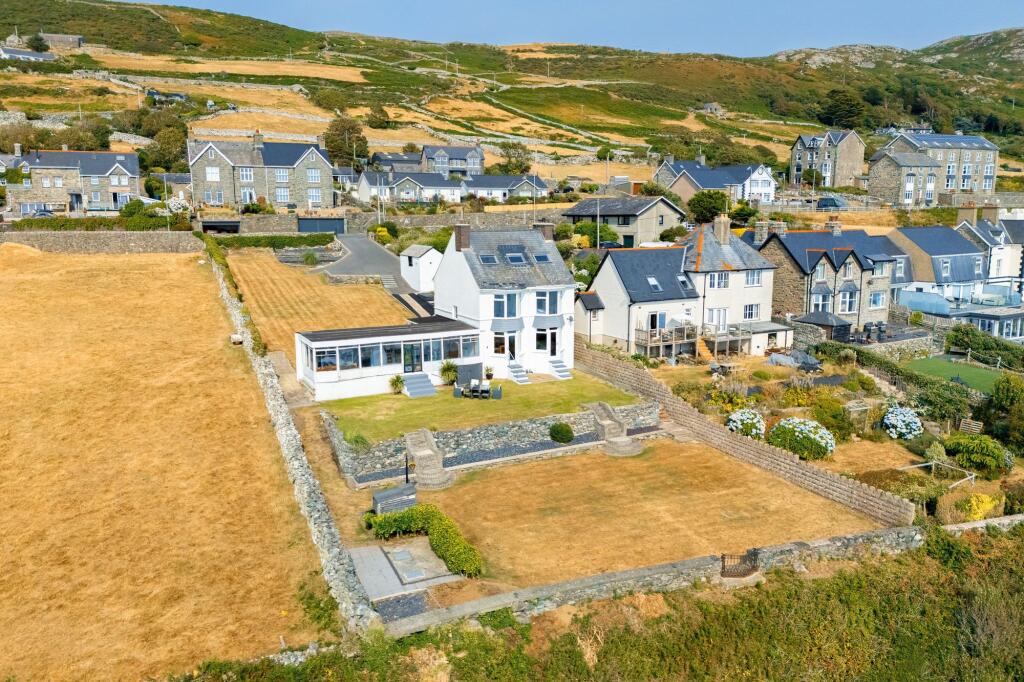 Llanaber, Barmouth, LL42 photo 2