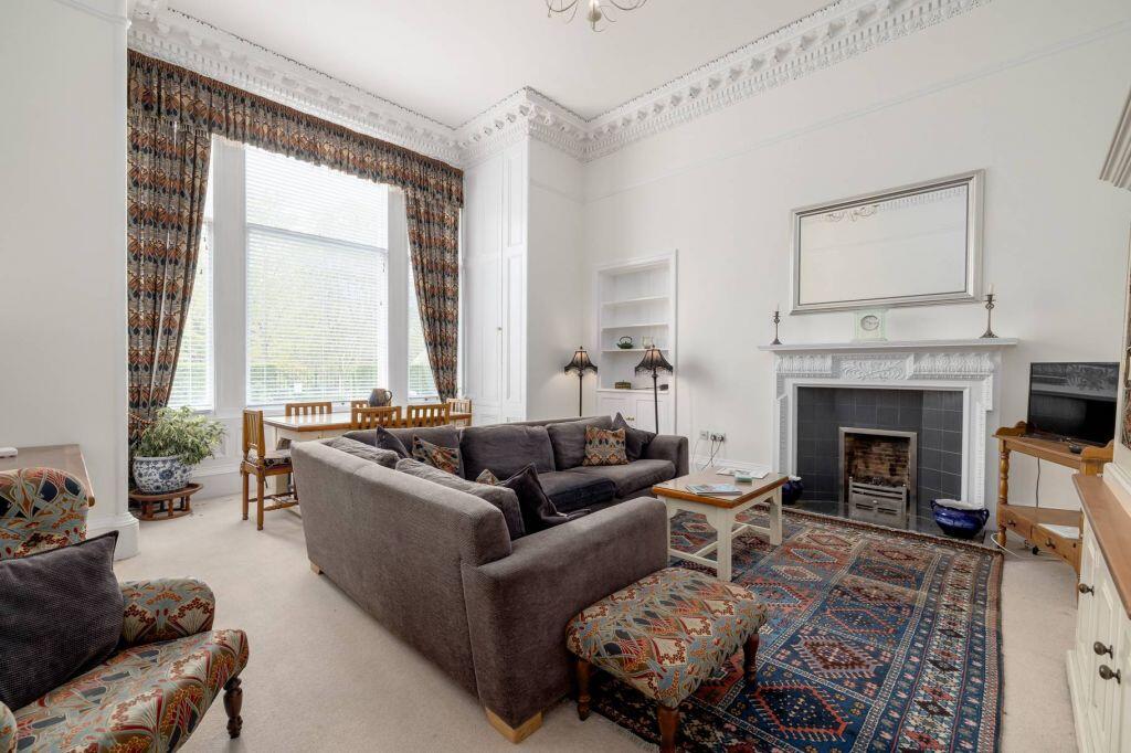 Main image of property: 2 (GF) Belgrave Crescent, Edinburgh, EH4 3AQ