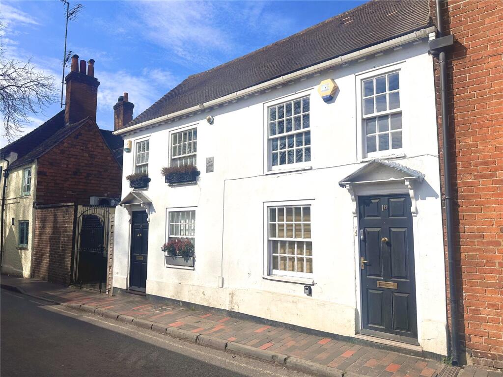 Main image of property: Park Row, Farnham, Surrey, GU9
