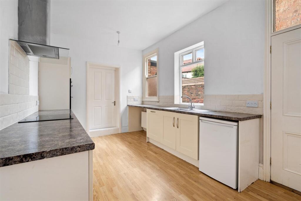 House in Stockton-on-Tees - View 4