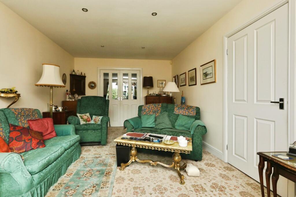 House in Sheffield - View 4