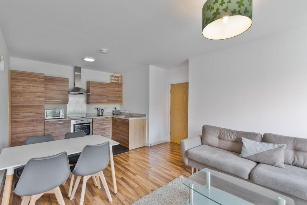 Main image of property: Flat 5, 2 Houseman Crescent, Didsbury, M20 2JQ