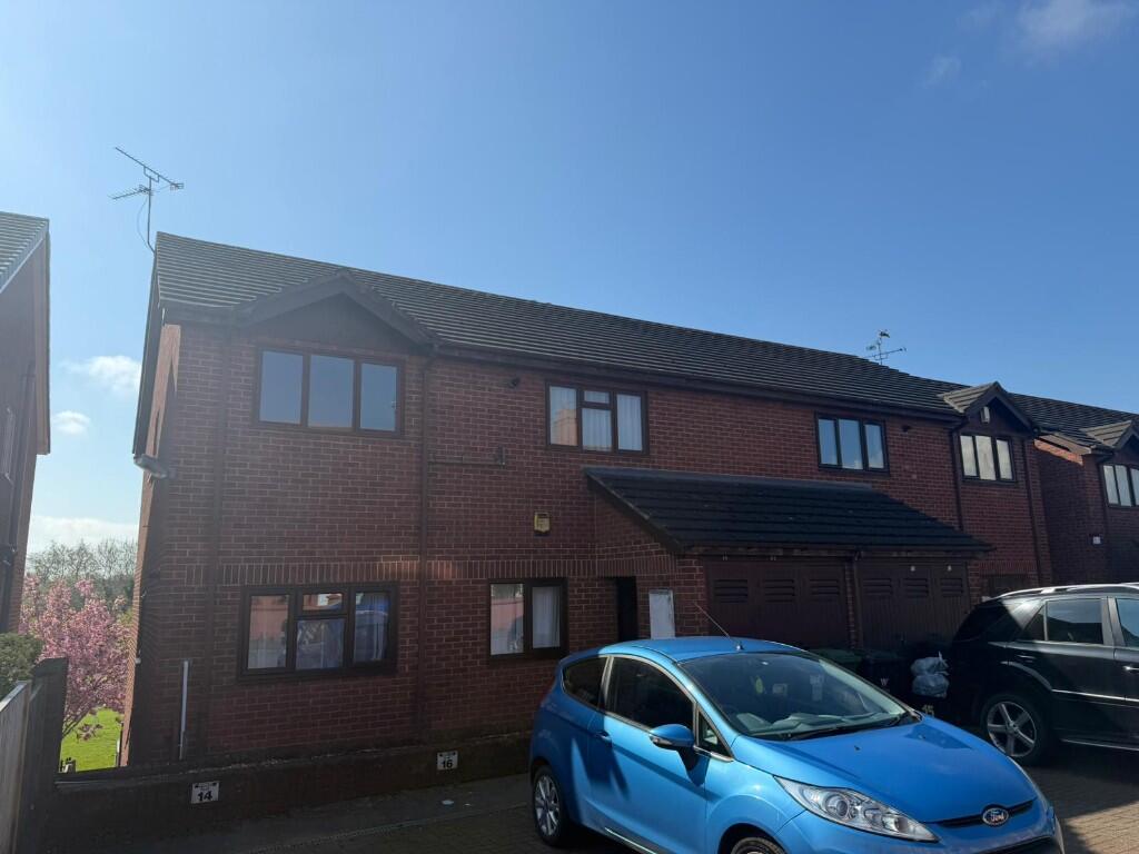 Main image of property: 18 Caia Gardens, Benjamin Road, Wrexham, LL13 8EJ