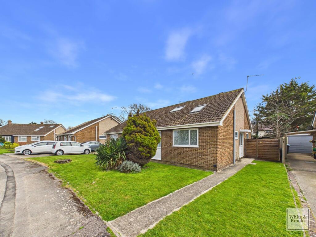 Main image of property: Glynde Crescent, Felpham, PO22