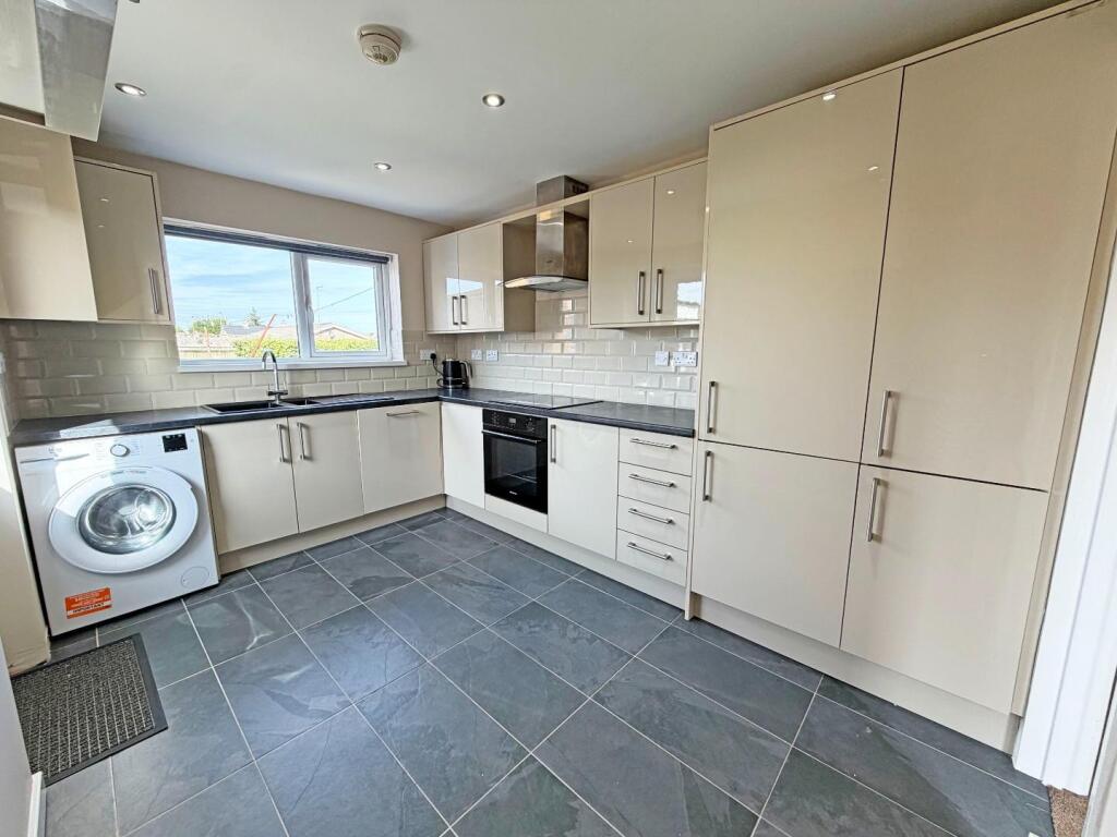 House in Peterborough - View 4