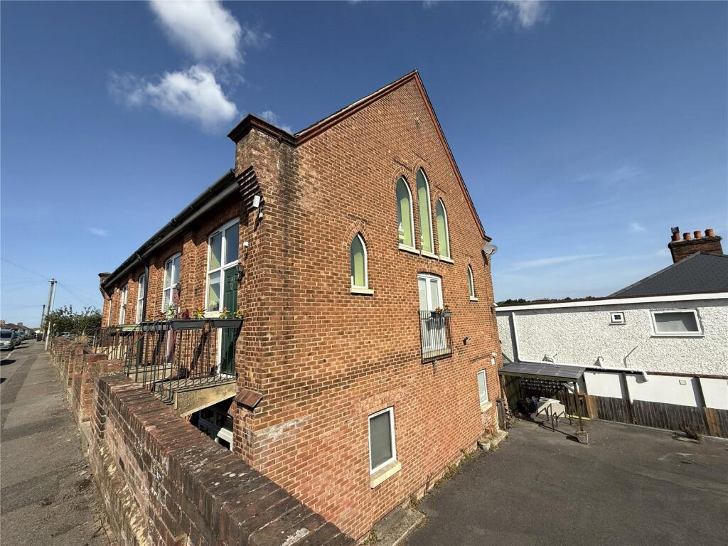 Main image of property: Wayne Road, Parkstone, Poole, Dorset, BH12