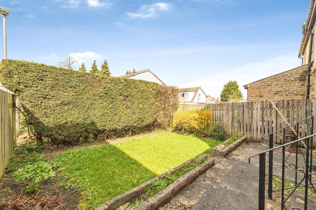 Additional image 14 of Frimley Drive, Bradford
