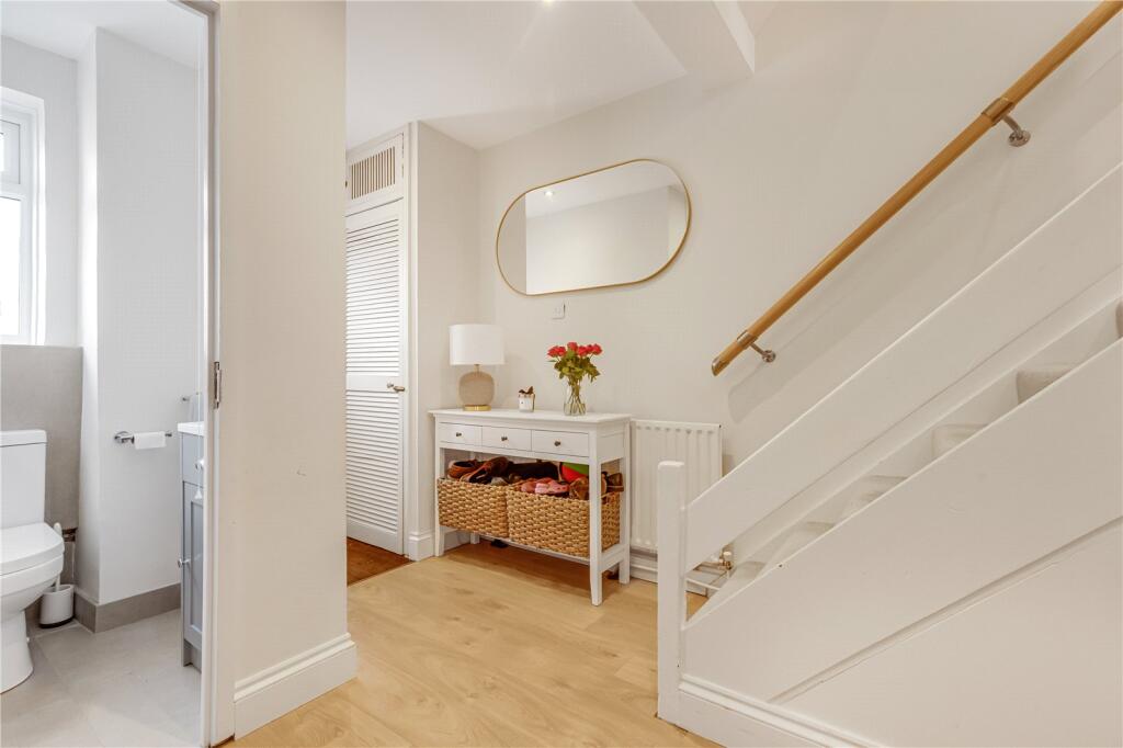 Apartment in London - View 4