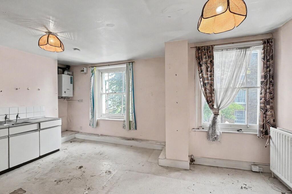 Apartment in London - View 5