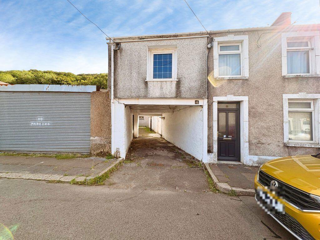 Main image of property: Thomas Street, Briton Ferry, SA11 2RY