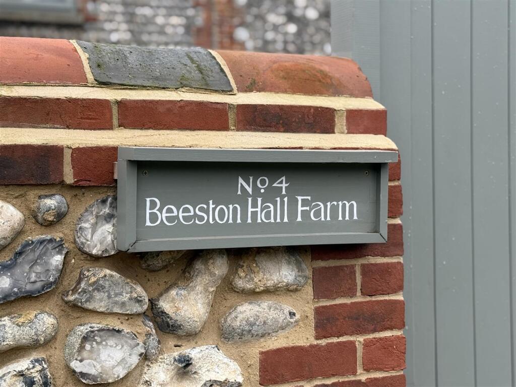 Beeston Regis, North Norfolk, NR27 photo 3