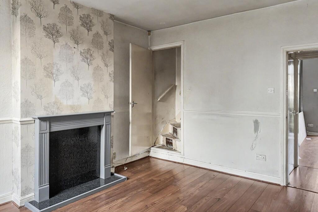 House in Walsall - View 5