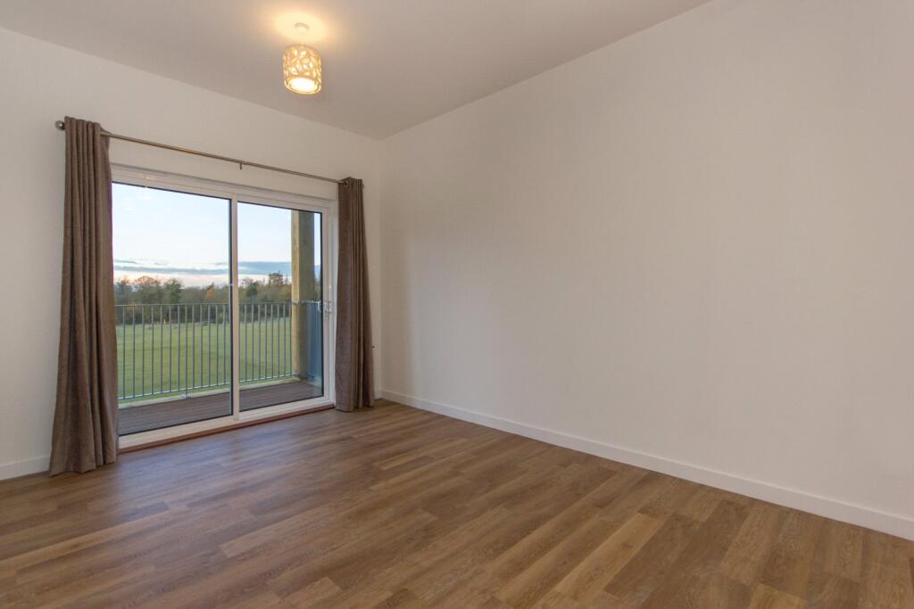 Apartment in Cambridge - View 3