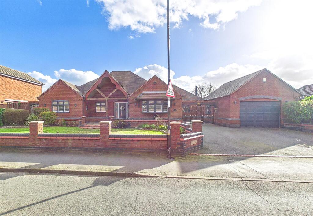 Main image of property: Furlong Lane, Alrewas, Burton-On-Trent
