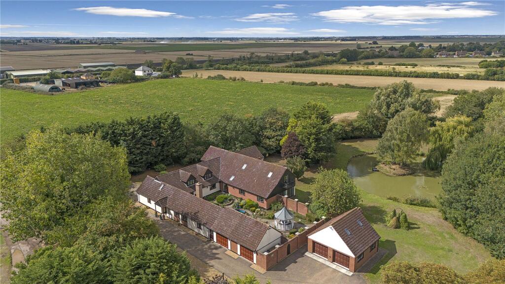 House in East Cambridgeshire, Littleport - More