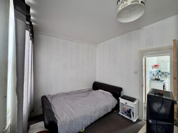 Flat 1 bed 1