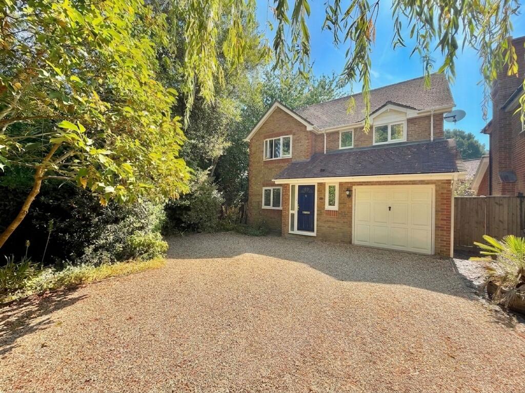 Main image of property: Rockery Close, Dibden, SO45