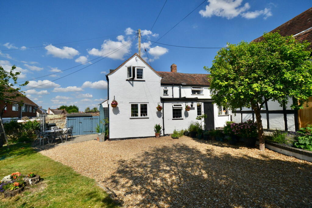 Main image of property: Lavender Cottage, Top Street, Charlton, WR10 3LE