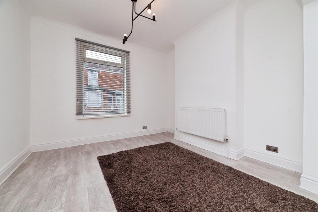 House in Hull, Kingston upon Hull - View 5