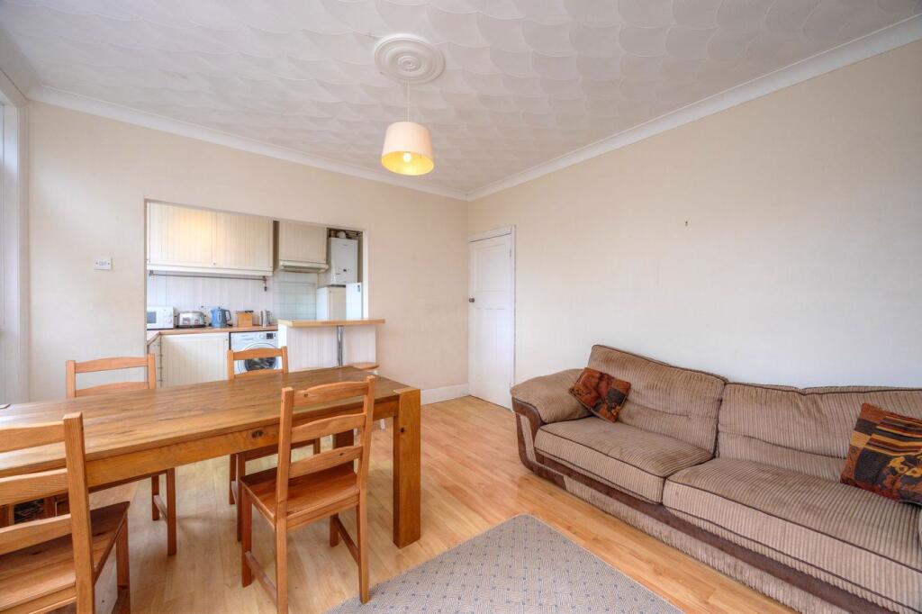 House in Barnsley, Royston - More