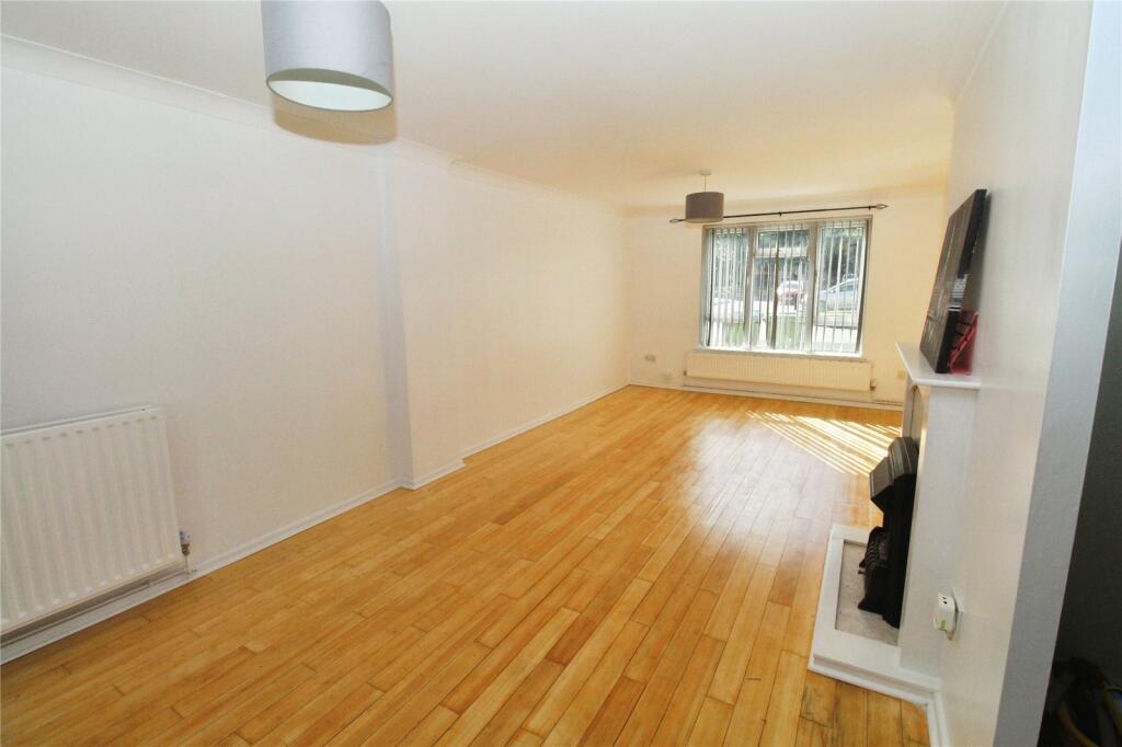 House in Southampton - View 2