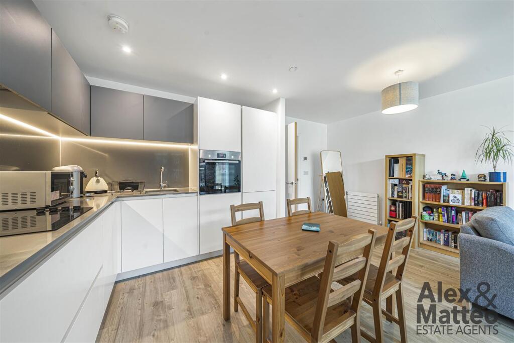 Property photo 8