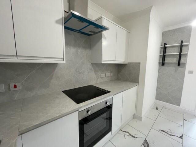 Apartment in Glasgow - View 2