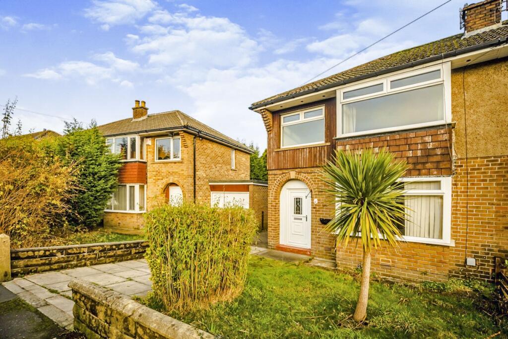 Main image of property: Thorpe Green Drive, Golcar, Huddersfield, West Yorkshire, HD7