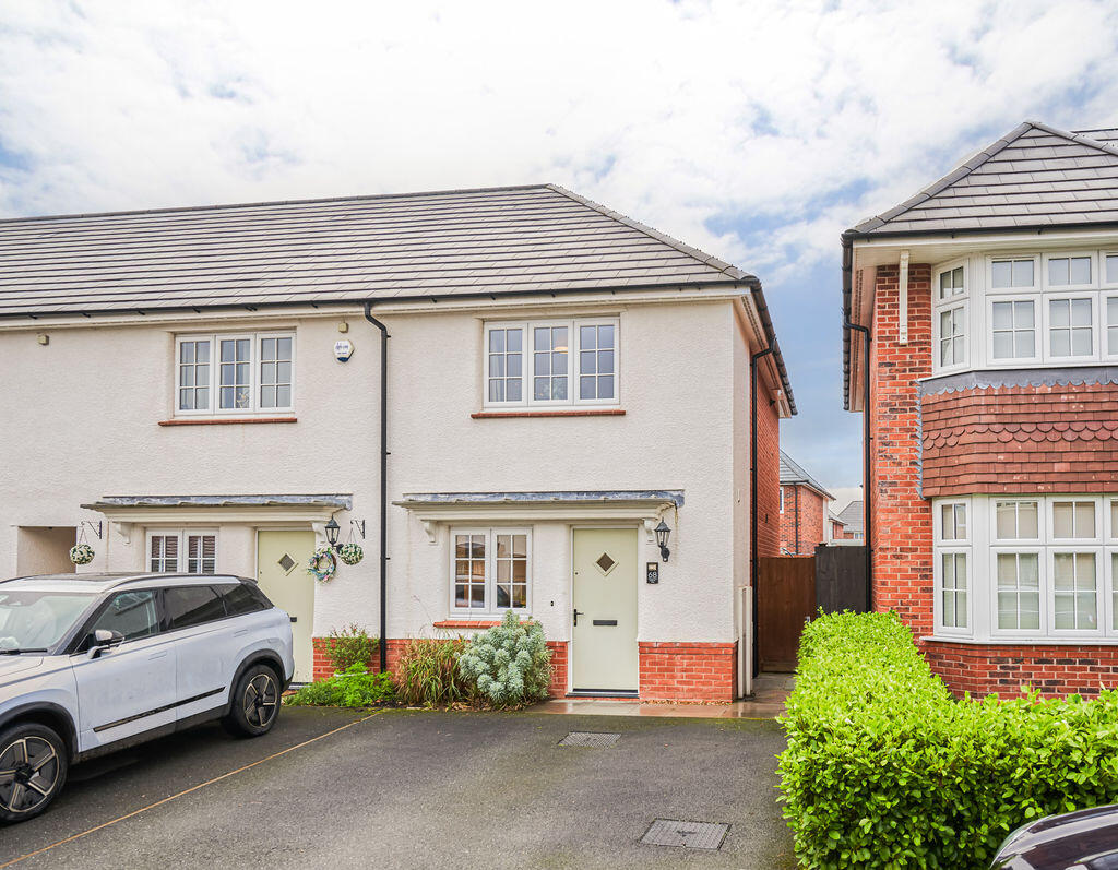 2-bed terraced on Dobson Way, Congleton, CW12 1GP, £180,000