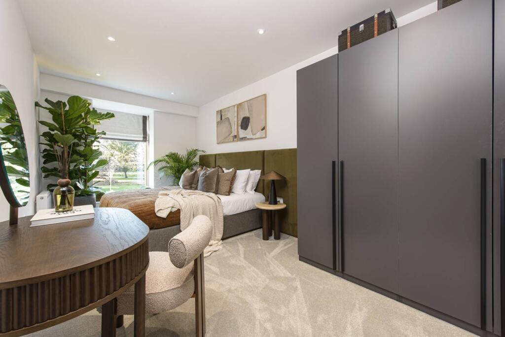 Main image of property: Trent Park, Enfield, EN4