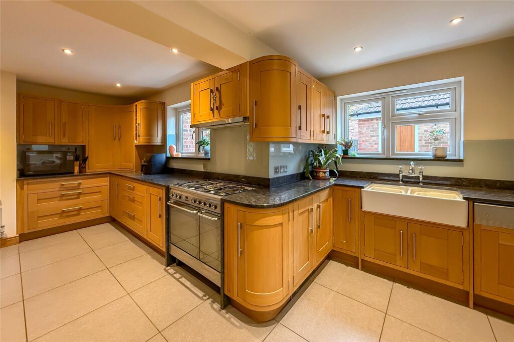 Additional image 2 of Woodland Drive, St. Albans, Hertfordshire, AL4