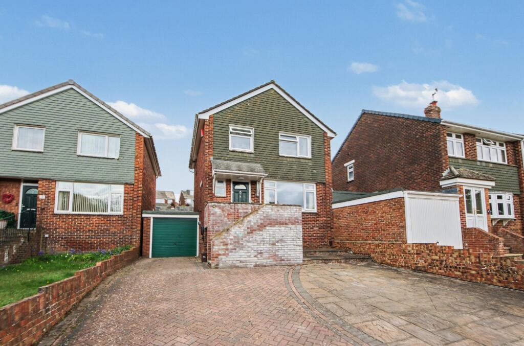 Main image of property: Banbury Avenue, Sholing, SO19