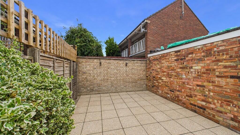 Property photo 8