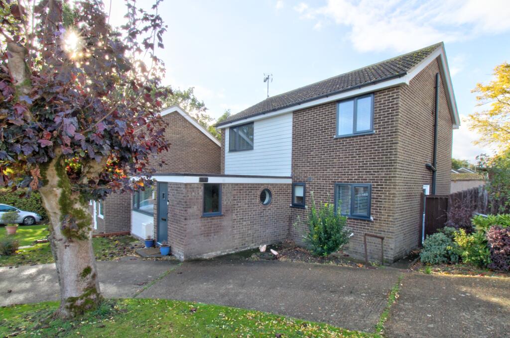 4-bed detached on West View, Stowmarket, IP14, £400,000