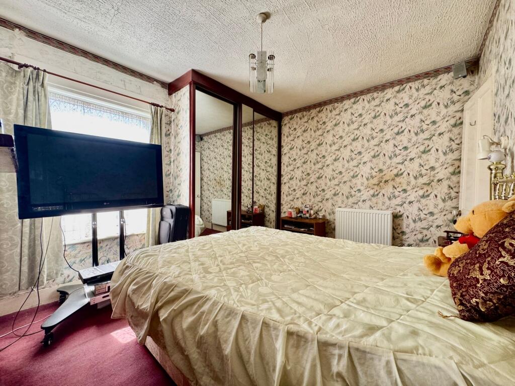 House in Luton, High Town - View 5