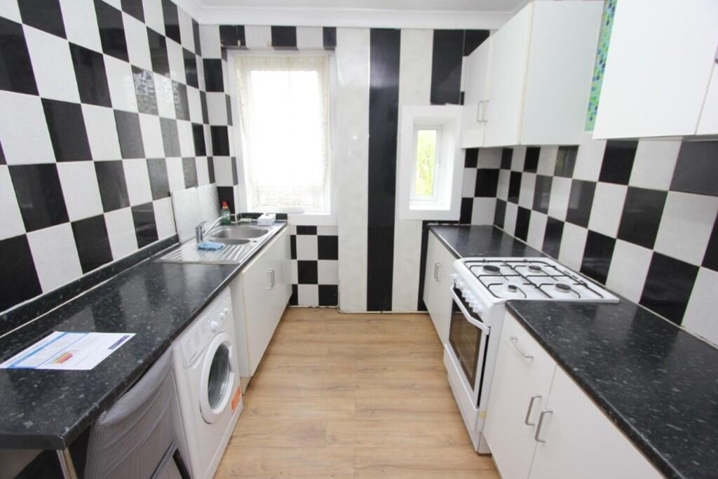 Apartment in Glasgow - View 4