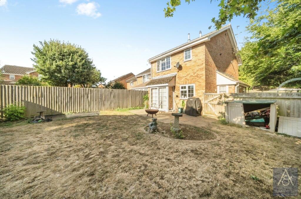 House in Buckingham, Buckinghamshire - View 5