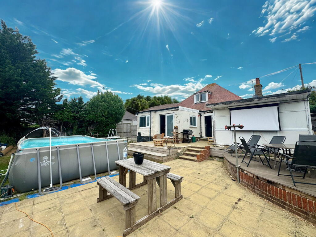 House in Canterbury - View 4