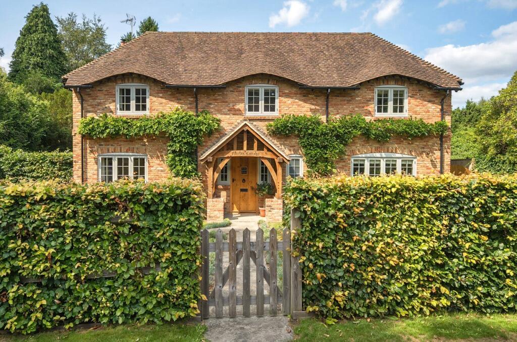 Main image of property: Spinney Lane, West Chiltington